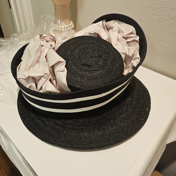 Dramatically Unique Couture Sculpted Piano Hat Kentucky Derby Church Sho… - Picture 7 of 16